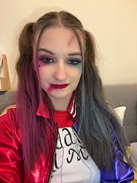 AdelinaEmber online show from 31, 10, 2025