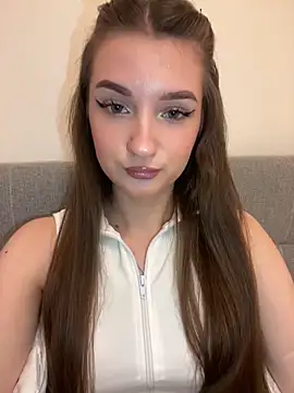 AdelinaEmber online show from 6, 1, 2026