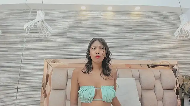 Snapshot of ikia_lopez_ chatting on 19, 6, 2026 ikia lopez online show from 19, 6, 2026