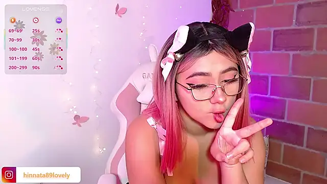 hinnata lovely online show from 11, 9, 2025