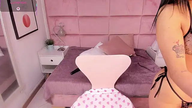 Janah Myers online show from 7, 10, 2025