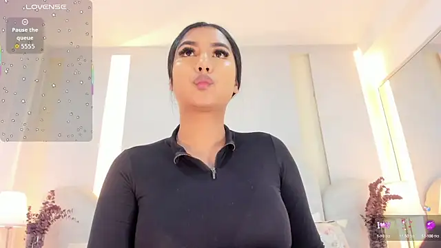 SalomeeBell online show from 20, 9, 2025