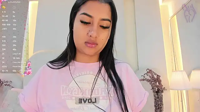 SalomeeBell online show from 16, 10, 2025