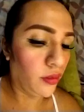 Snapshot of enoria1992 chatting on 15, 2, 2026 enoria1992 online show from 15, 2, 2026