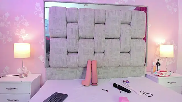 Wonderkloe  online show from 26, 3, 2026