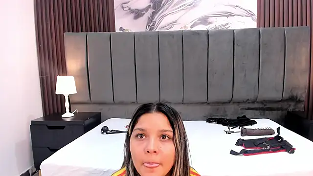 Snapshot of Wonderkloe_ chatting on 17, 6, 2026 Wonderkloe online show from 17, 6, 2026