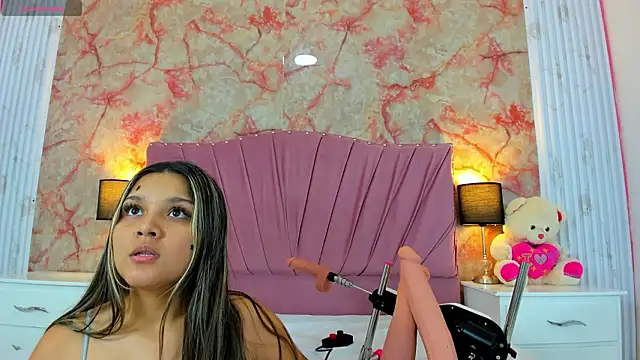 Wonderkloe  online show from 19, 3, 2026