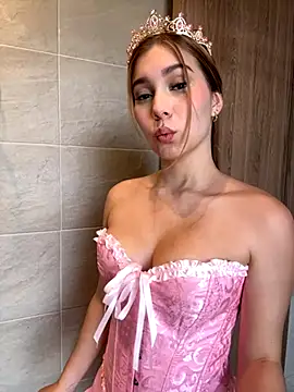 Nikii   online show from 31, 10, 2025