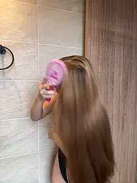 Nikii   online show from 18, 1, 2026