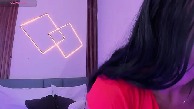 Miiaa jones online show from 6, 3, 2026