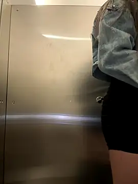 Isabella21  online show from 8, 1, 2026