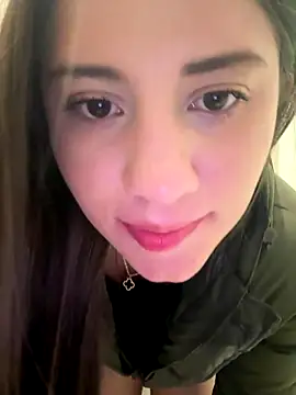 Isabella21  online show from 3, 12, 2025