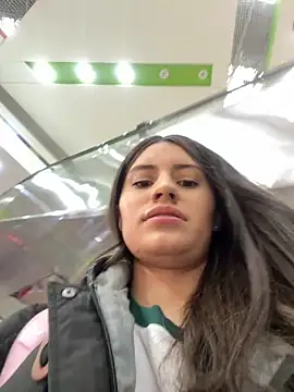 Isabella21  online show from 12, 2, 2026