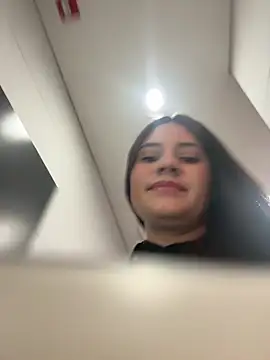 Isabella21  online show from 18, 10, 2025