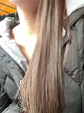 Isabella21  online show from 9, 3, 2026