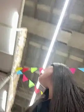 Isabella21  online show from 3, 10, 2025