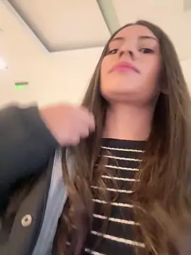 Isabella21  online show from 12, 2, 2026