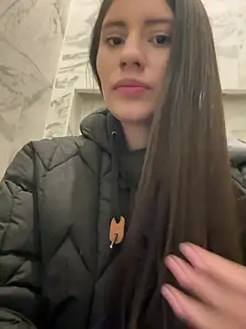 Isabella21  online show from 6, 3, 2026