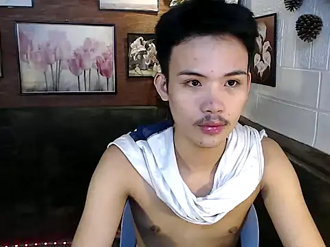 Urasiancumboix online show from 9, 10, 2025