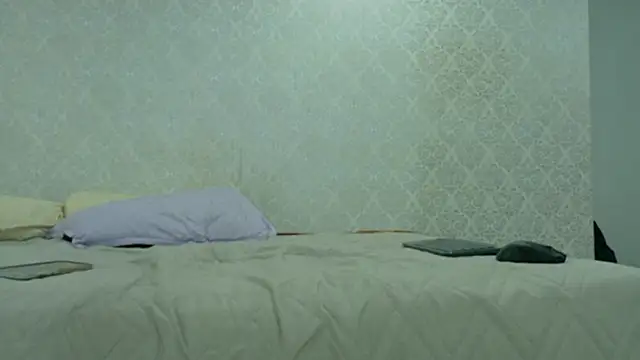 BeccaReedd online show from 20, 11, 2025