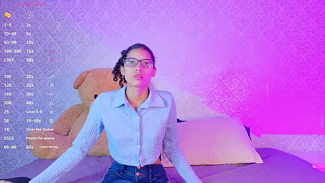 BeccaReedd online show from 23, 10, 2025