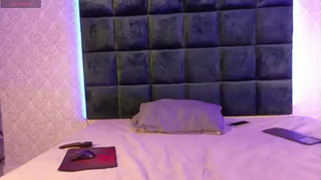 BeccaReedd online show from 7, 10, 2025