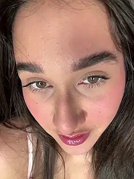 Snapshot of julieta_jhonss chatting on 15, 2, 2026 julieta jhonss online show from 15, 2, 2026