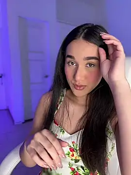 julieta jhonss online show from 12, 1, 2026