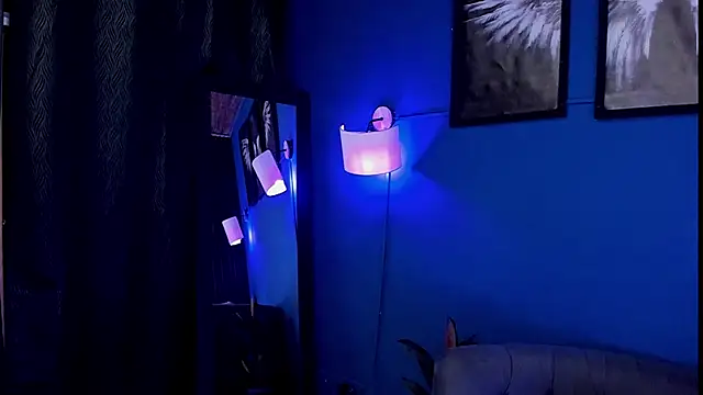 Christopher 77 online show from 2, 10, 2025