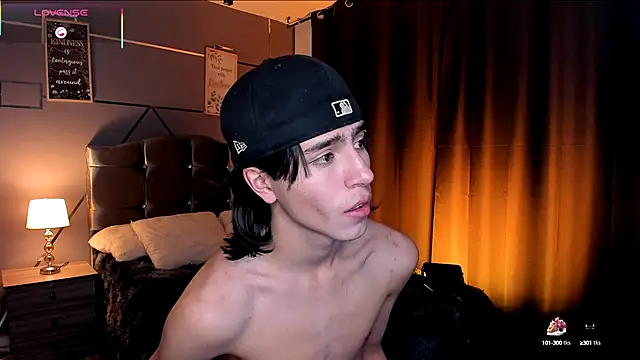 Christopher 77 online show from 16, 9, 2025