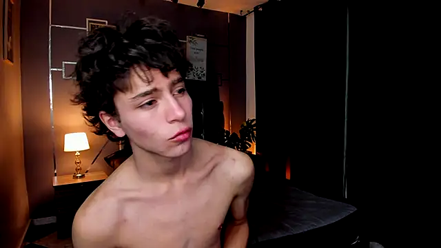 Christopher 77 online show from 29, 9, 2025