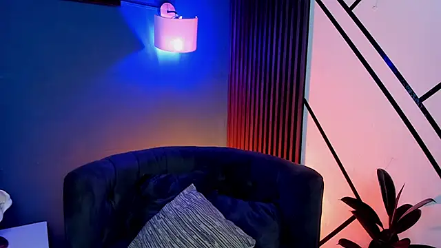 Christopher 77 online show from 14, 10, 2025