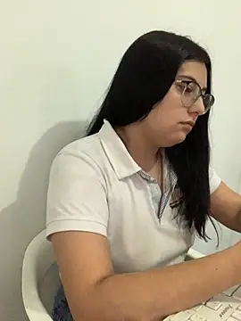 Velma star online show from 17, 10, 2025