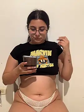 Velma star online show from 6, 11, 2025