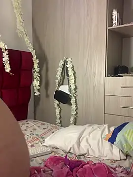 Velma star online show from 3, 2, 2026