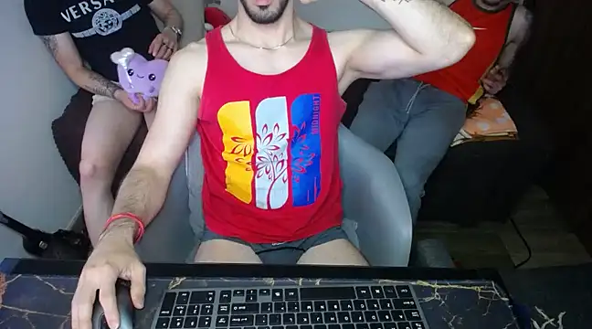 Snapshot of bossking017 chatting on 2, 3, 2025 bossking017 online show from 2, 3, 2025