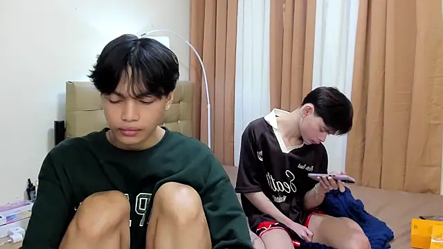 Snapshot of hotfreshdior chatting on 2, 10, 2025 hotfreshdior online show from 2, 10, 2025