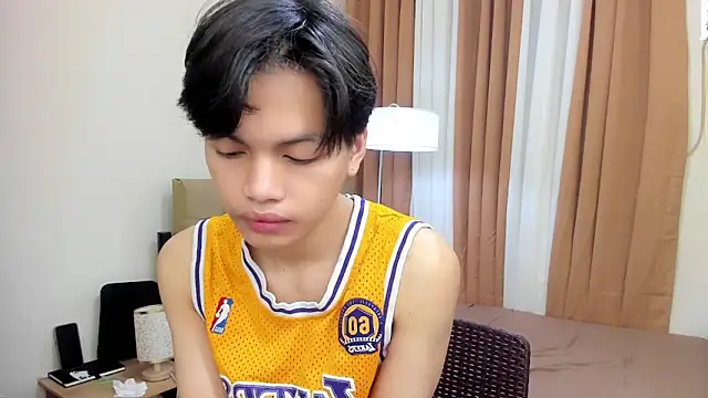 Snapshot of hotfreshdior chatting on 5, 10, 2025 hotfreshdior online show from 5, 10, 2025