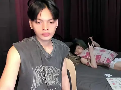 hotfreshdior online show from 15, 4, 2026