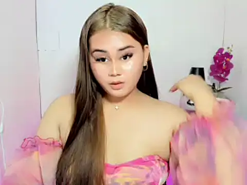 Snapshot of Ur_Goddes_Barbie chatting on 22, 11, 2025 Ur Goddes Barbie online show from 22, 11, 2025