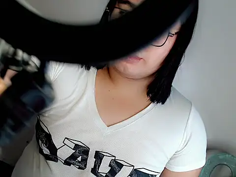 itsmeyourgirlfucker online show from 14, 12, 2025