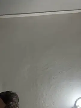 Isabelaa  online show from 9, 5, 2026