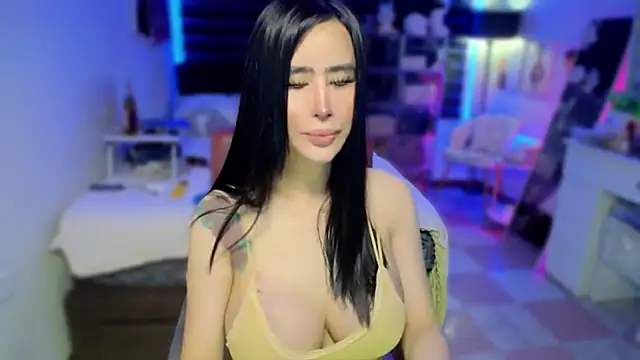 XhotcockcumXts online show from 15, 9, 2025