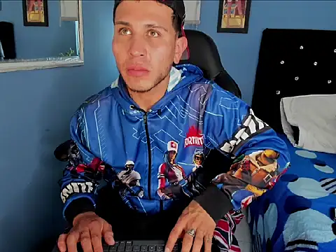 Snapshot of Thonixxx_mr chatting on 28, 2, 2026 Thonixxx mr online show from 28, 2, 2026