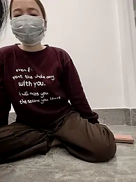 daisylouis online show from 2, 3, 2026