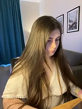 Lovely Waifu online show from 8, 4, 2026