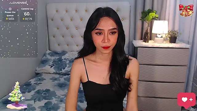 Snapshot of megumishemale_x chatting on 20, 12, 2025 megumishemale x online show from 20, 12, 2025