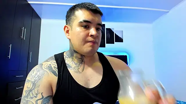 thiago  cp01 online show from 25, 9, 2025