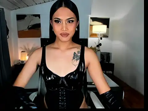 CallaWang online show from 3, 12, 2025