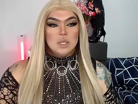 michellevixen922 online show from 5, 11, 2025